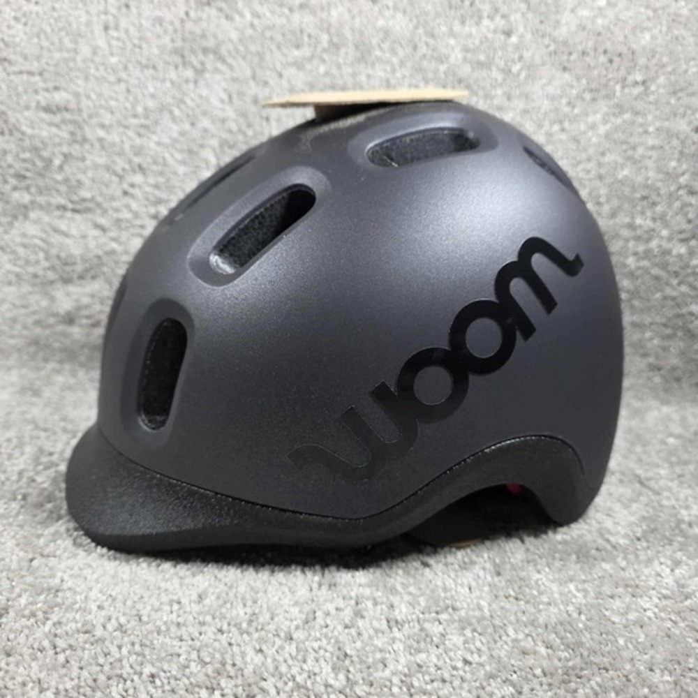 Woom READY Kids Helmet Size Small (50-53cm) Matte Black Magnet Buckle